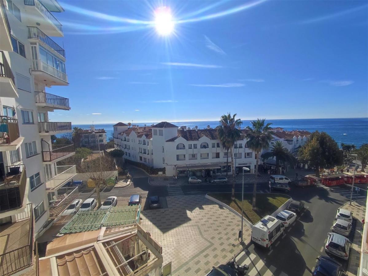 Nerja Gaviota Holidays Piscina Y Playa المظهر الخارجي الصورة