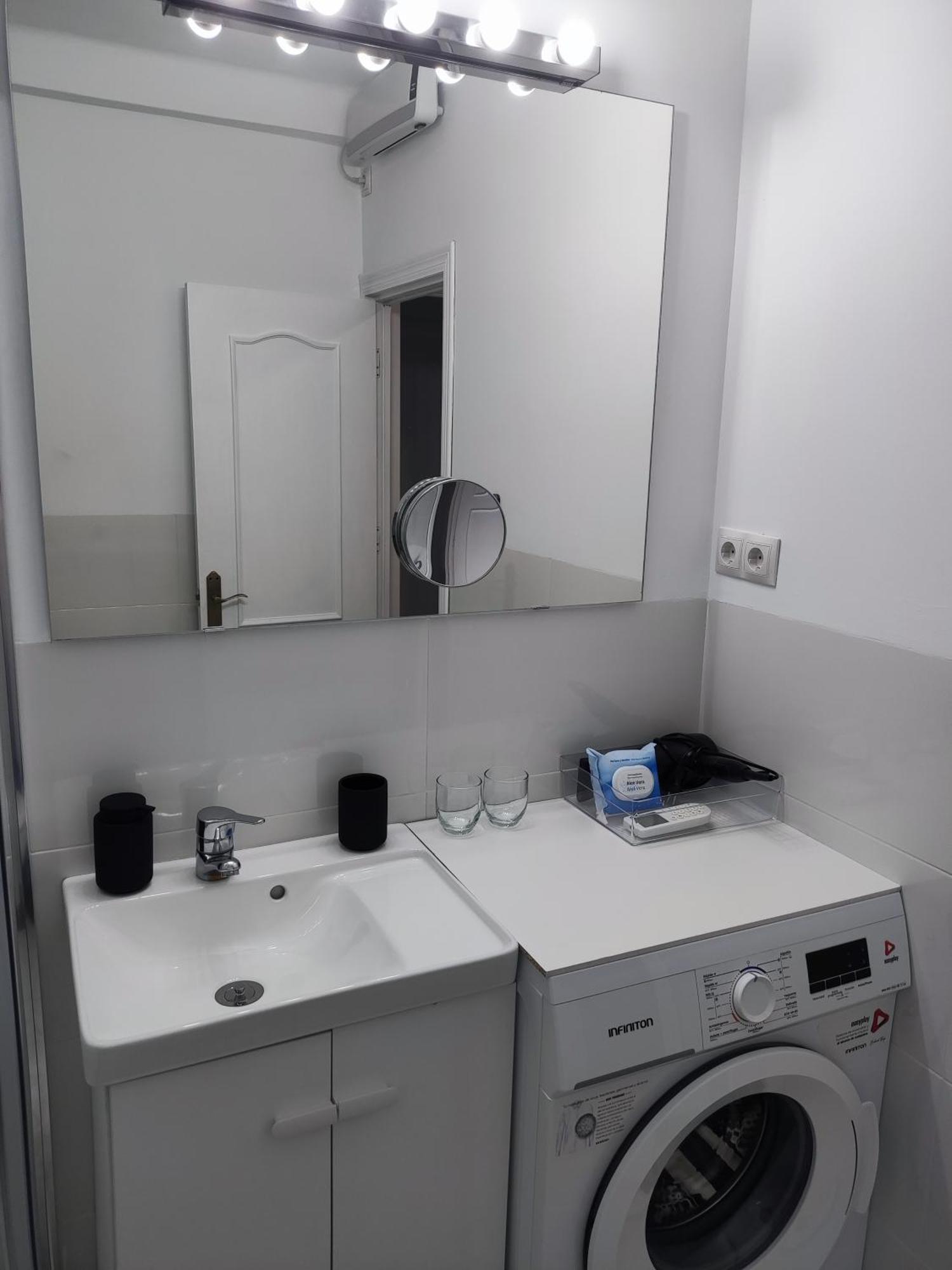 Nerja Gaviota Holidays Piscina Y Playa المظهر الخارجي الصورة
