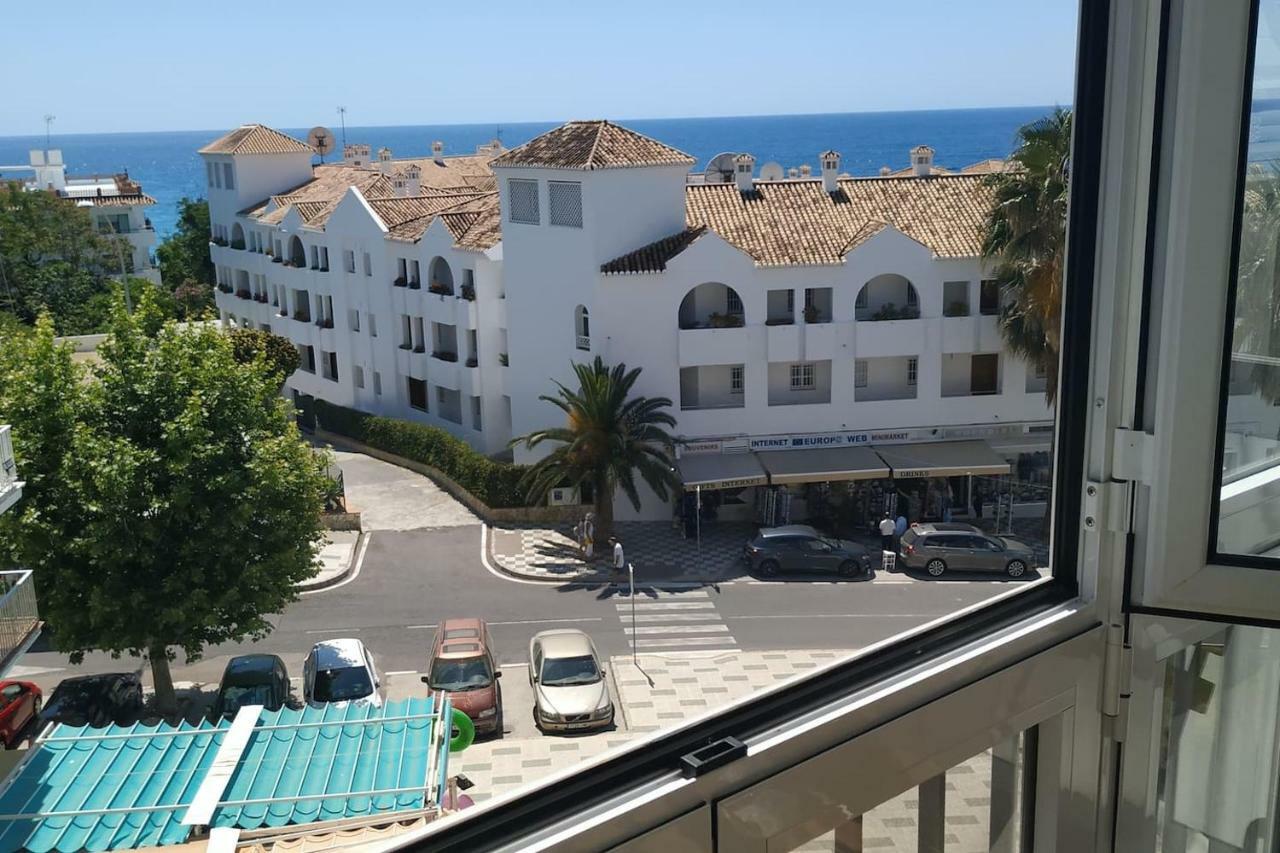 Nerja Gaviota Holidays Piscina Y Playa المظهر الخارجي الصورة